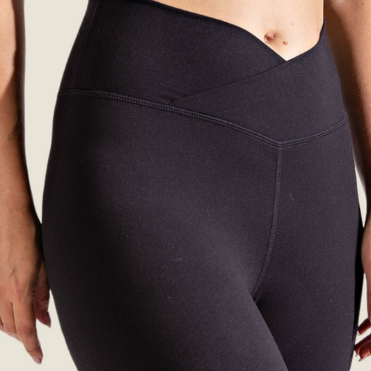V-Waist Biker Shorts